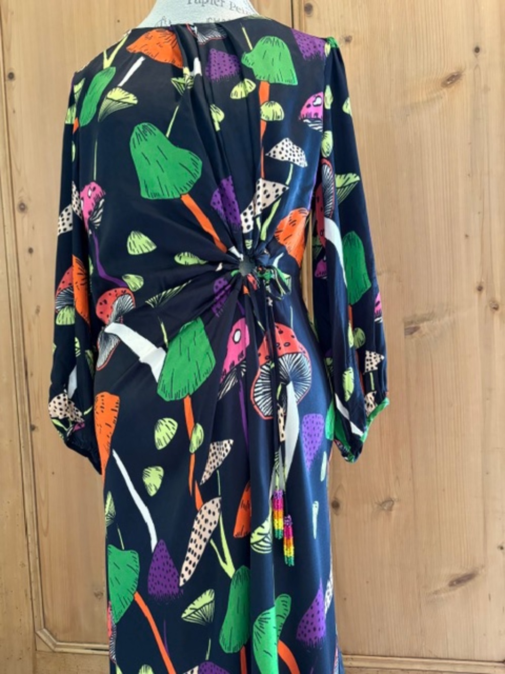Farm Rio Psychedelic Mushroom-Print Midi Dress - Picture 4 of 8